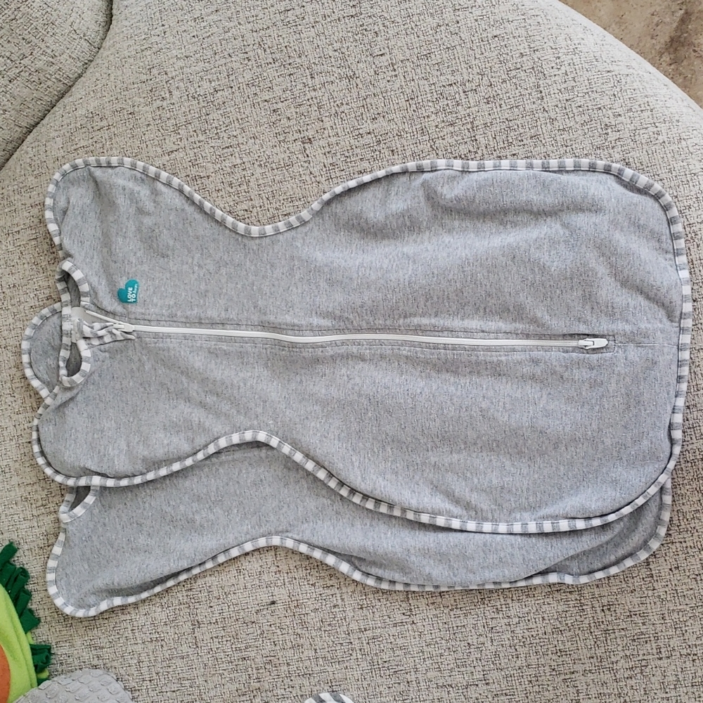 ONLY ONE Love to Dream Swaddle Up Small